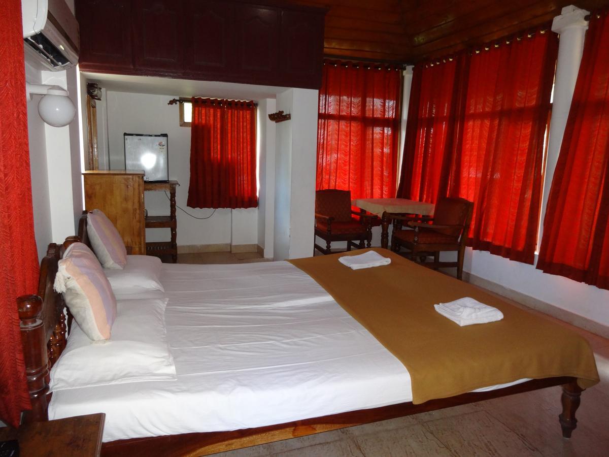 Pozhiyoram Ayurveda Beach Resort Alappuzha Экстерьер фото